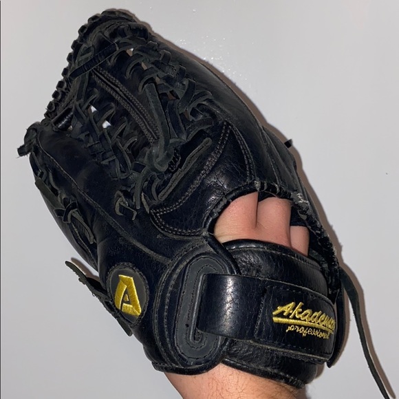 Akadema Other - Akadema Baseball Glove